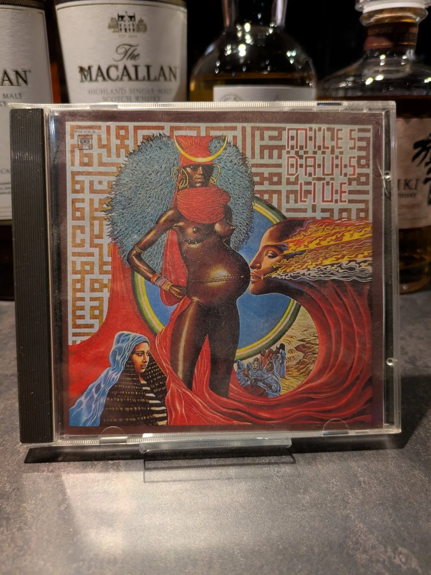 普通に降っています。