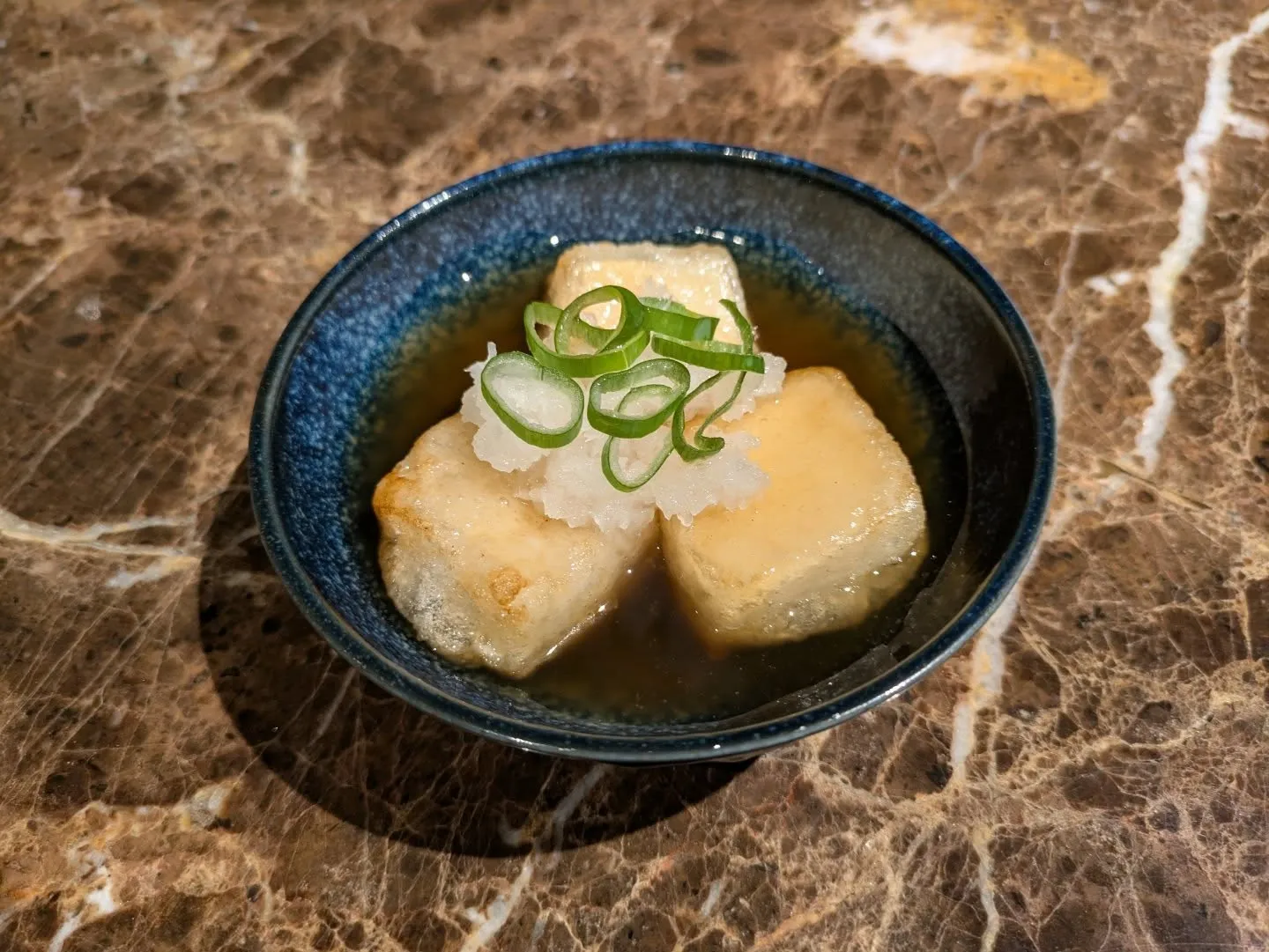 みぞれから雪にかわりましたね。