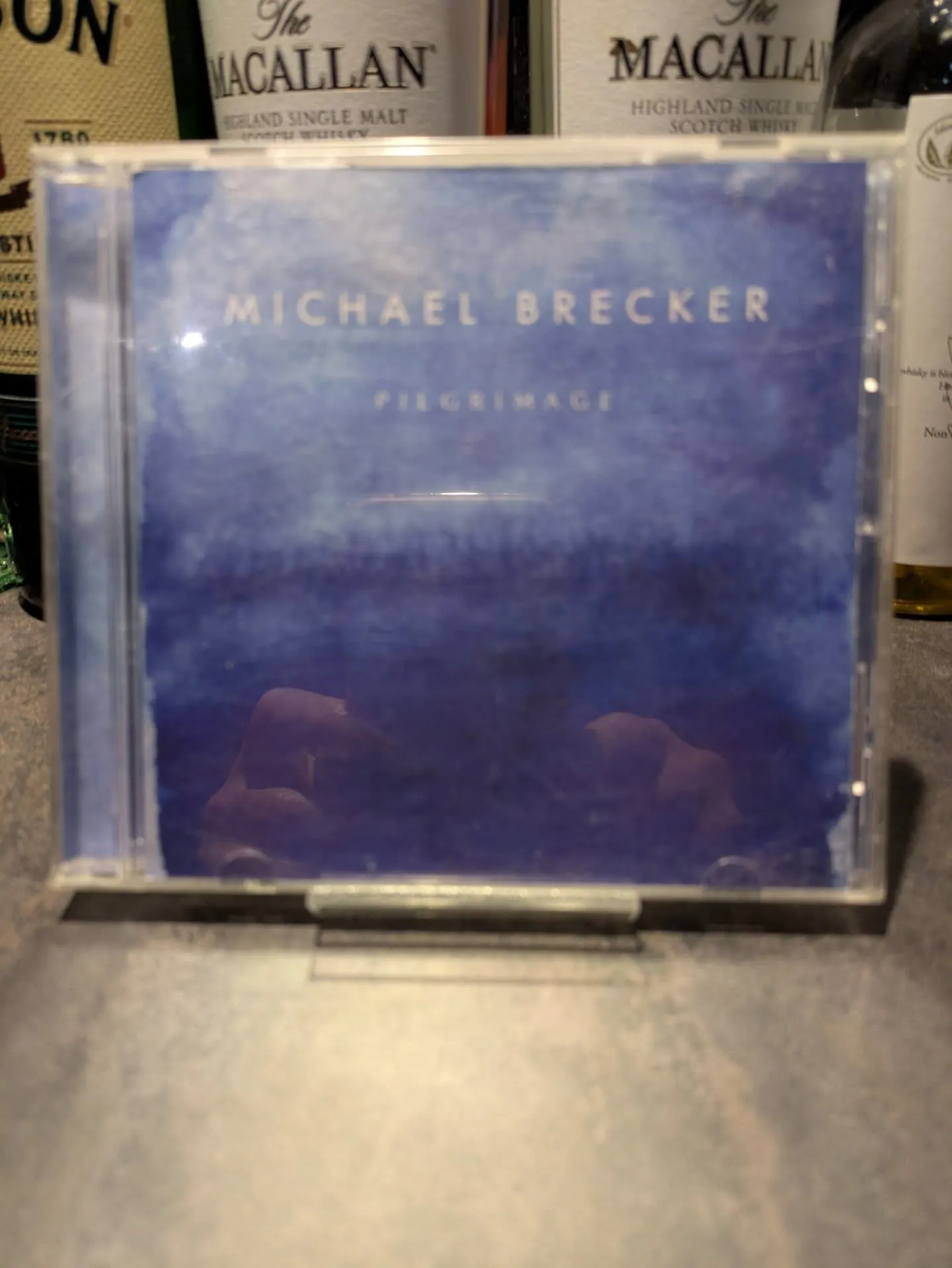 昨日は新規のお客さまあり、常連のお客さまあり、懐かしい音楽仲...