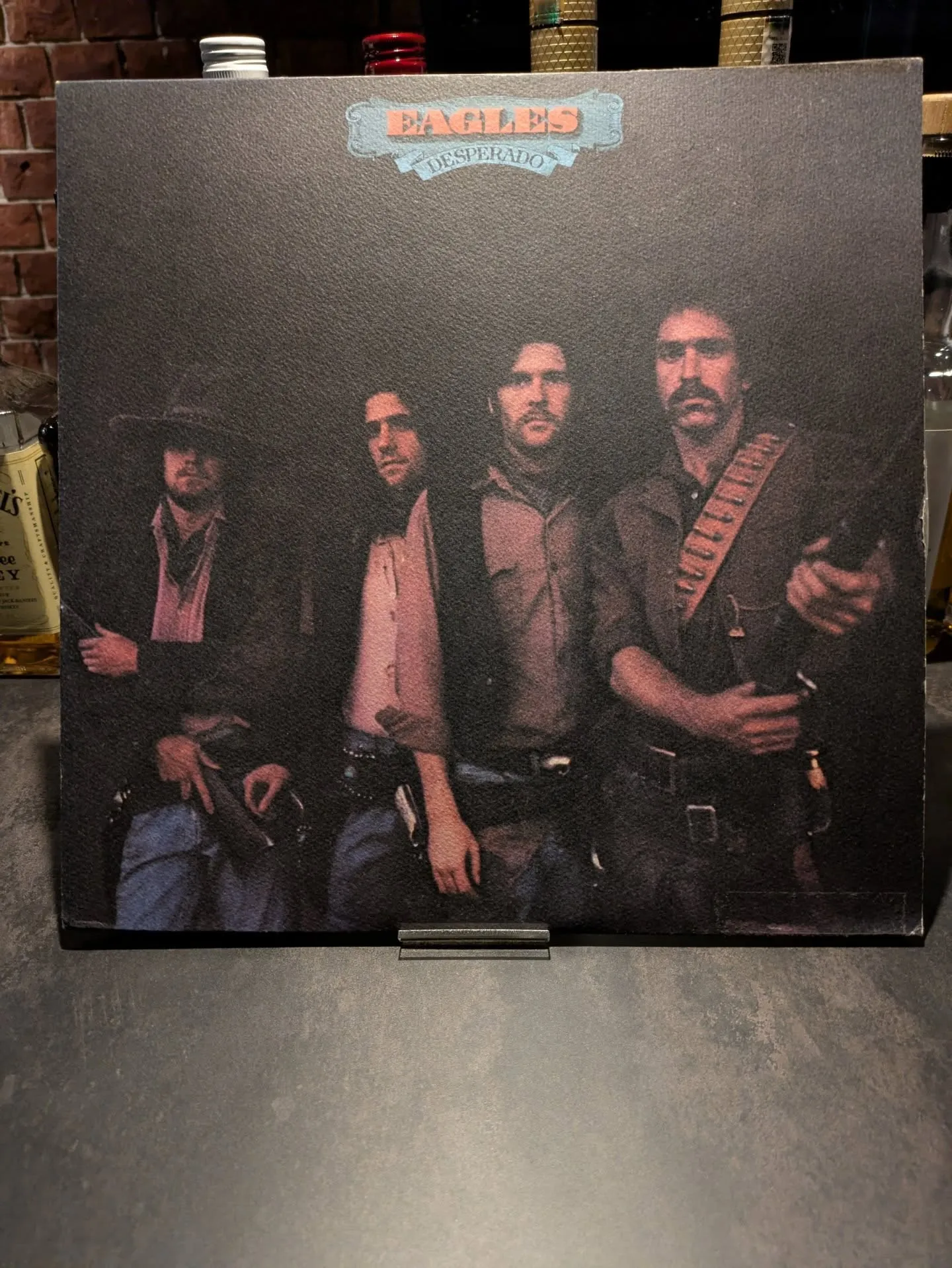 昨日は珍しいお客さまにご来店いただきました。