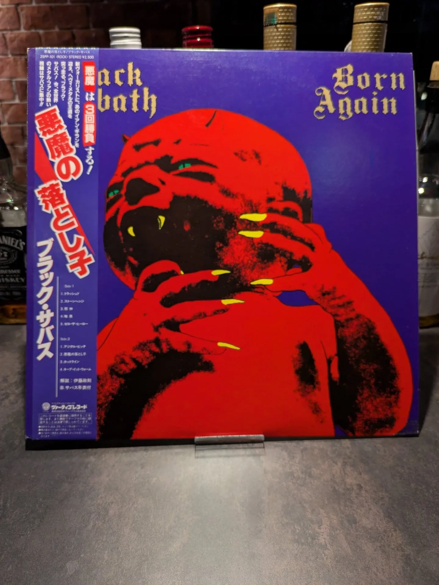 昨日は沢山のお客さまにご来店いただきました。