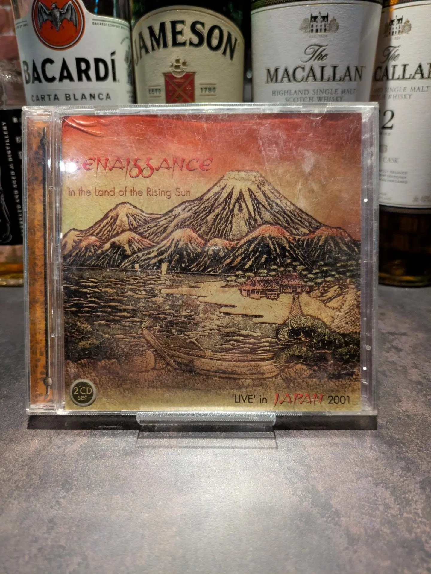 先輩のお土産CD