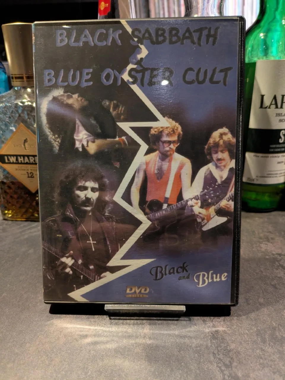 「Black and Blue」